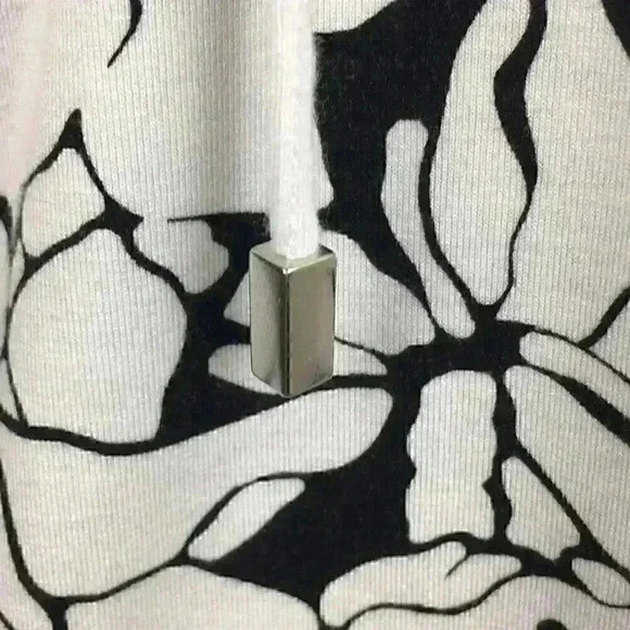 LIZ Claiborne Size S Short Sleeve - Picture 4 of 7